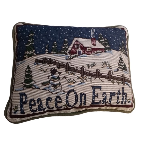 The Unbranded Brand Other - Vtg Christmas Peace on Earth Cabin Snow Needlepoint Decor Throw Pillow 12.5"x10"